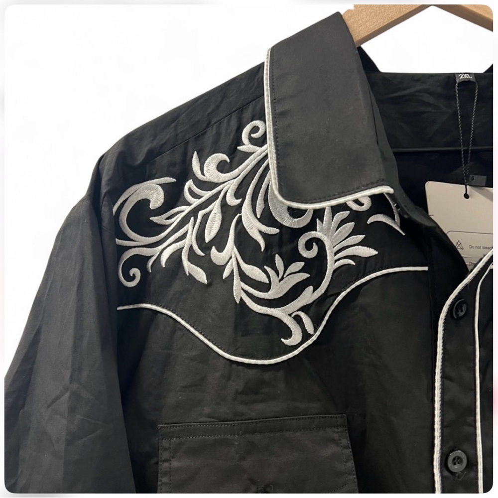 Western Embroidered Black Button Down Shirt Men’s XXL Cowboy Rodeo Shirt NWT - Picture 3 of 5